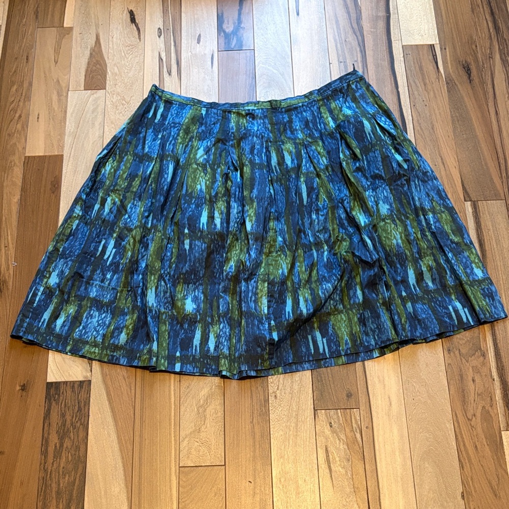 Talbot Women's Abstract Blue & Green Pleated Skirt